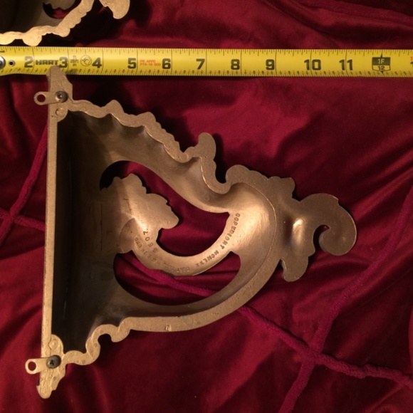 Gold Vintage Scroll Wall Small Shelves - Picture 9 of 12